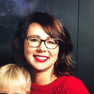 Meet your Posher, Linlindsay